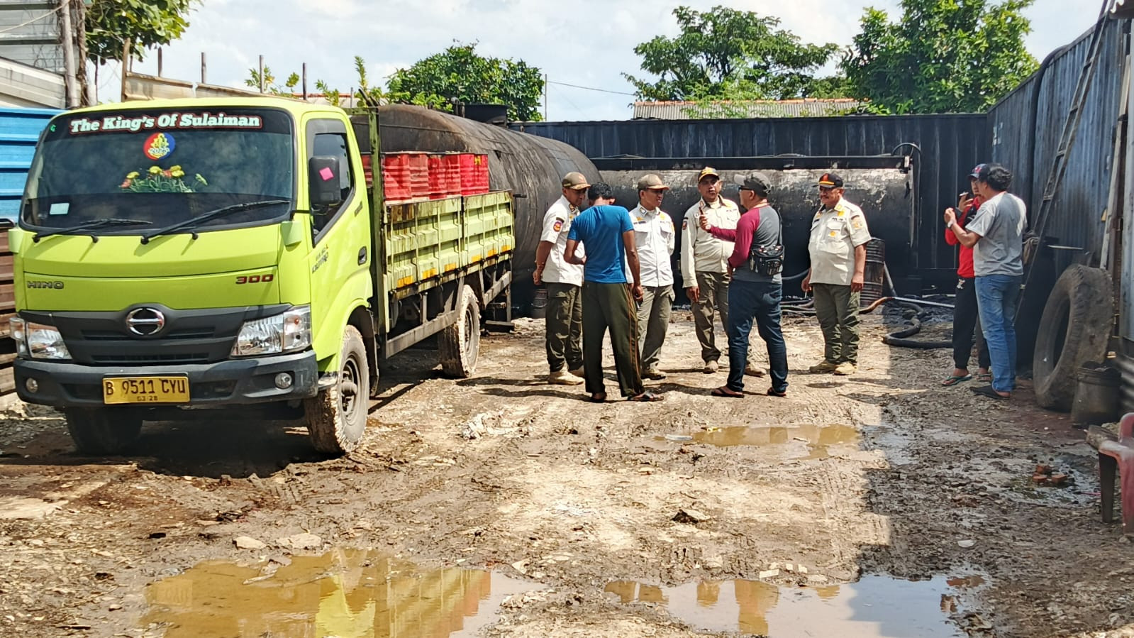 Klarifikasi Isu Hoaks Terkait Usaha Oli Bekas di Cilincing