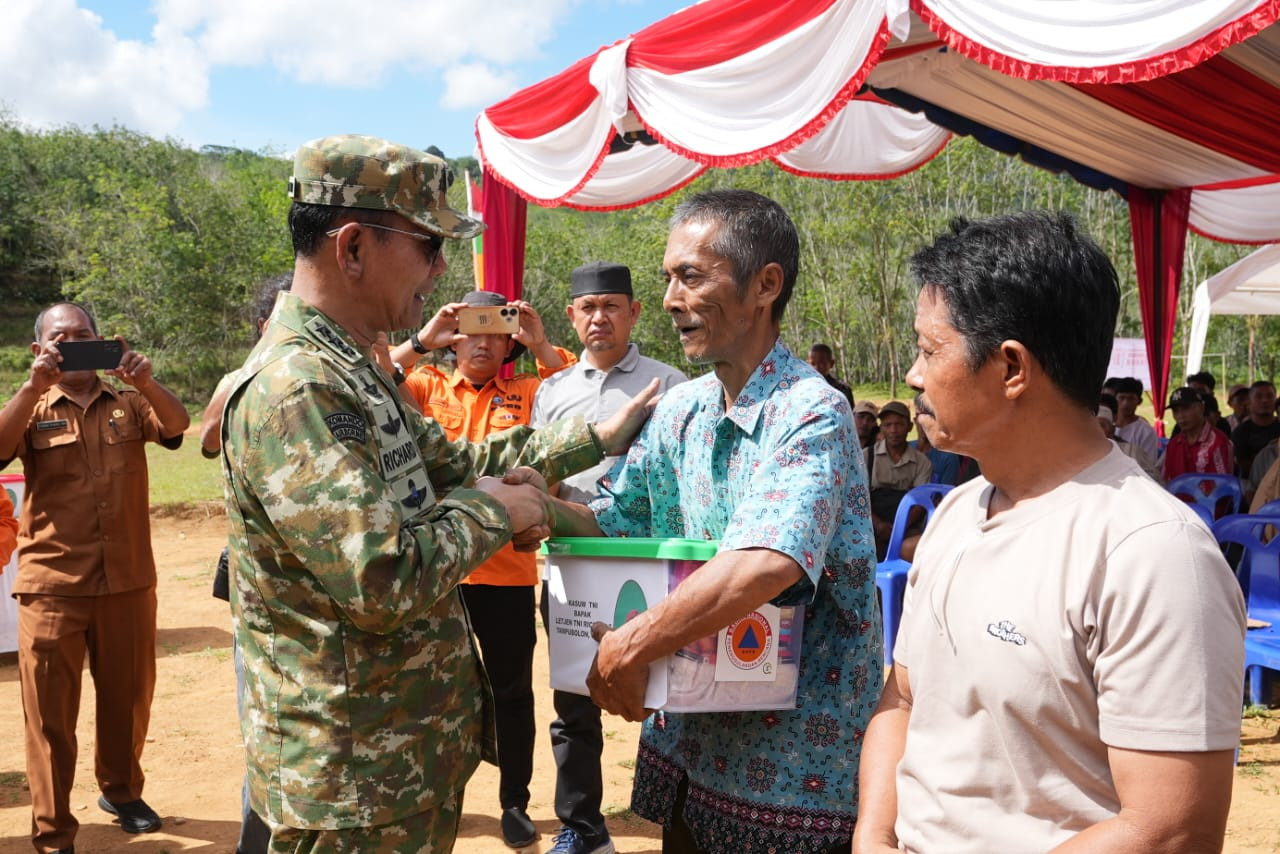 Wakil Ketua 1 Satgas PRR Letjen TNI Richard Tampubolon Tinjau Padang Sidimpuan dan Tapanuli Selatan Sumatera Utara.  Ada apa..?