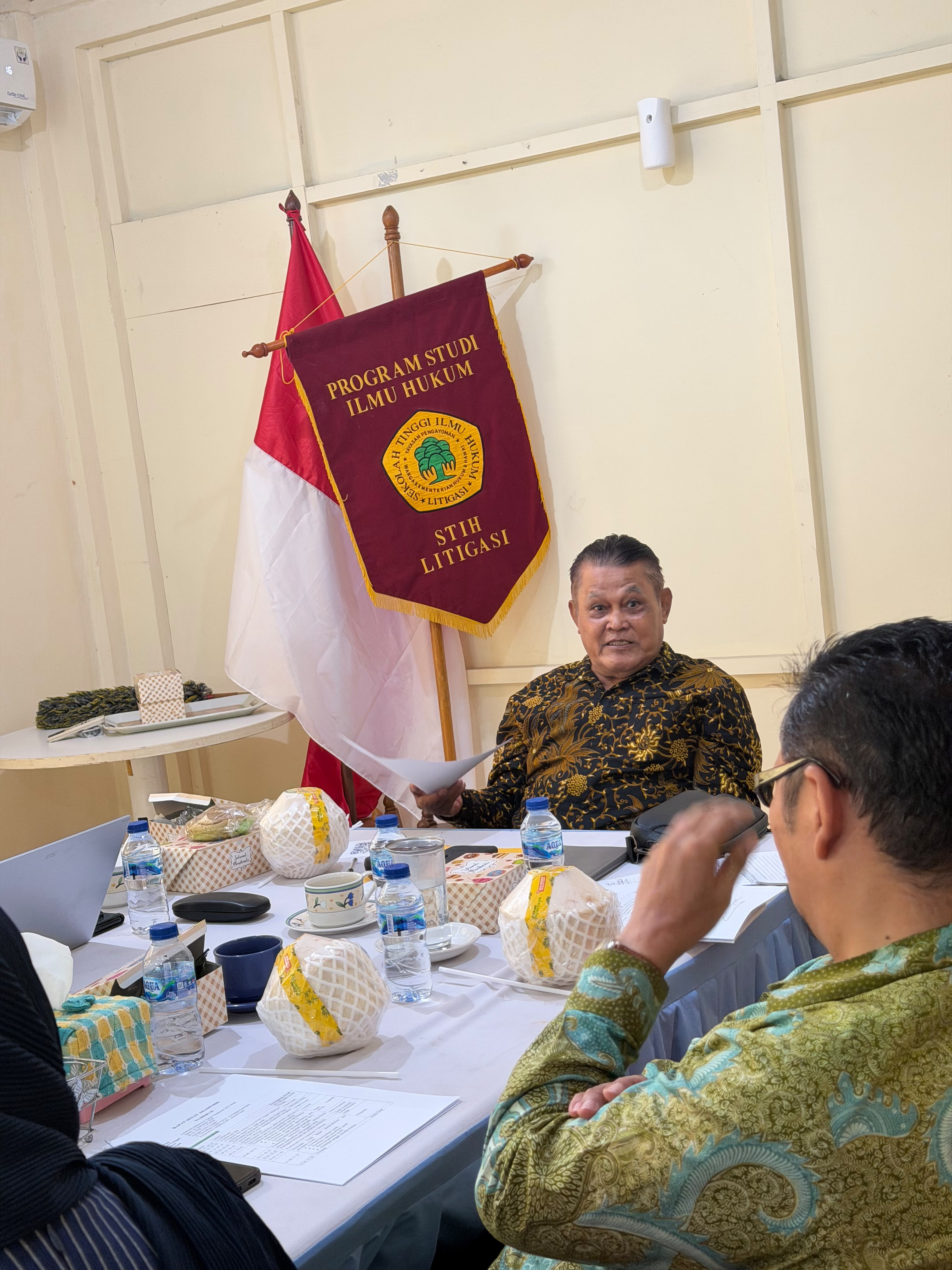 Ketua STIH LITIGASI Buka Rapat Senat Akademik, Tekankan Mutu dan Integritas