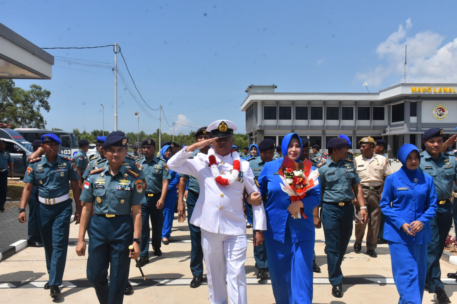 Purna Tugas Dengan Kehormatan, Danlanal Bintan Lepas Keberangkatan Serma Kom (Purn) Muzadi