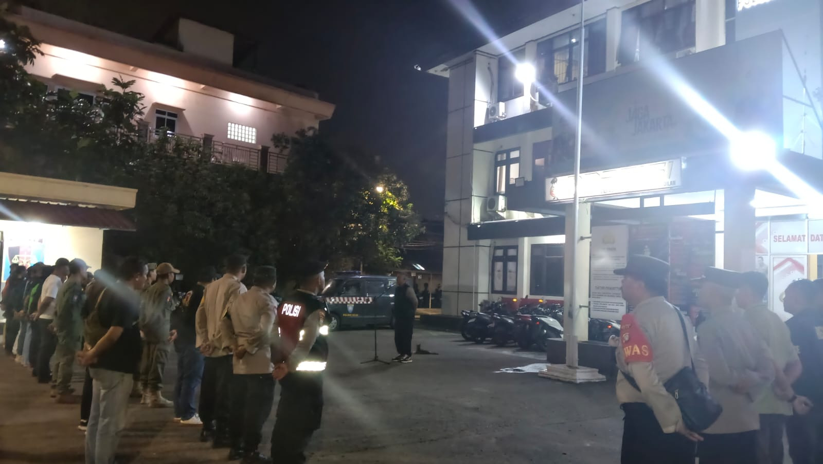 Polsek Koja Gelar Apel dan Patroli KRYD, Antisipasi Gangguan Kamtibmas dan Cegah Tawuran