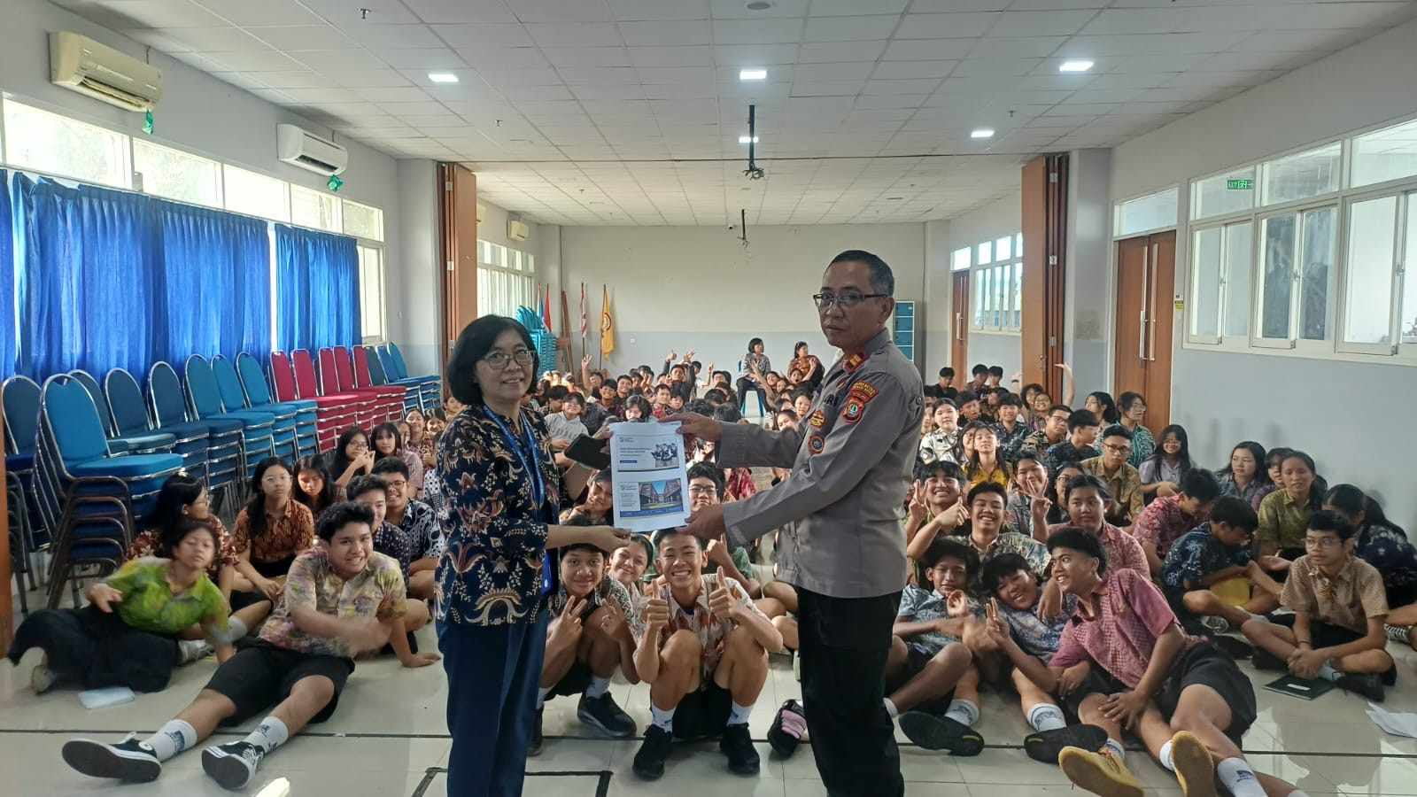 Polsek Bekasi Barat Sosialisasikan Penerimaan Siswa SMA Taruna Nusantara Kemala Bhayangkara