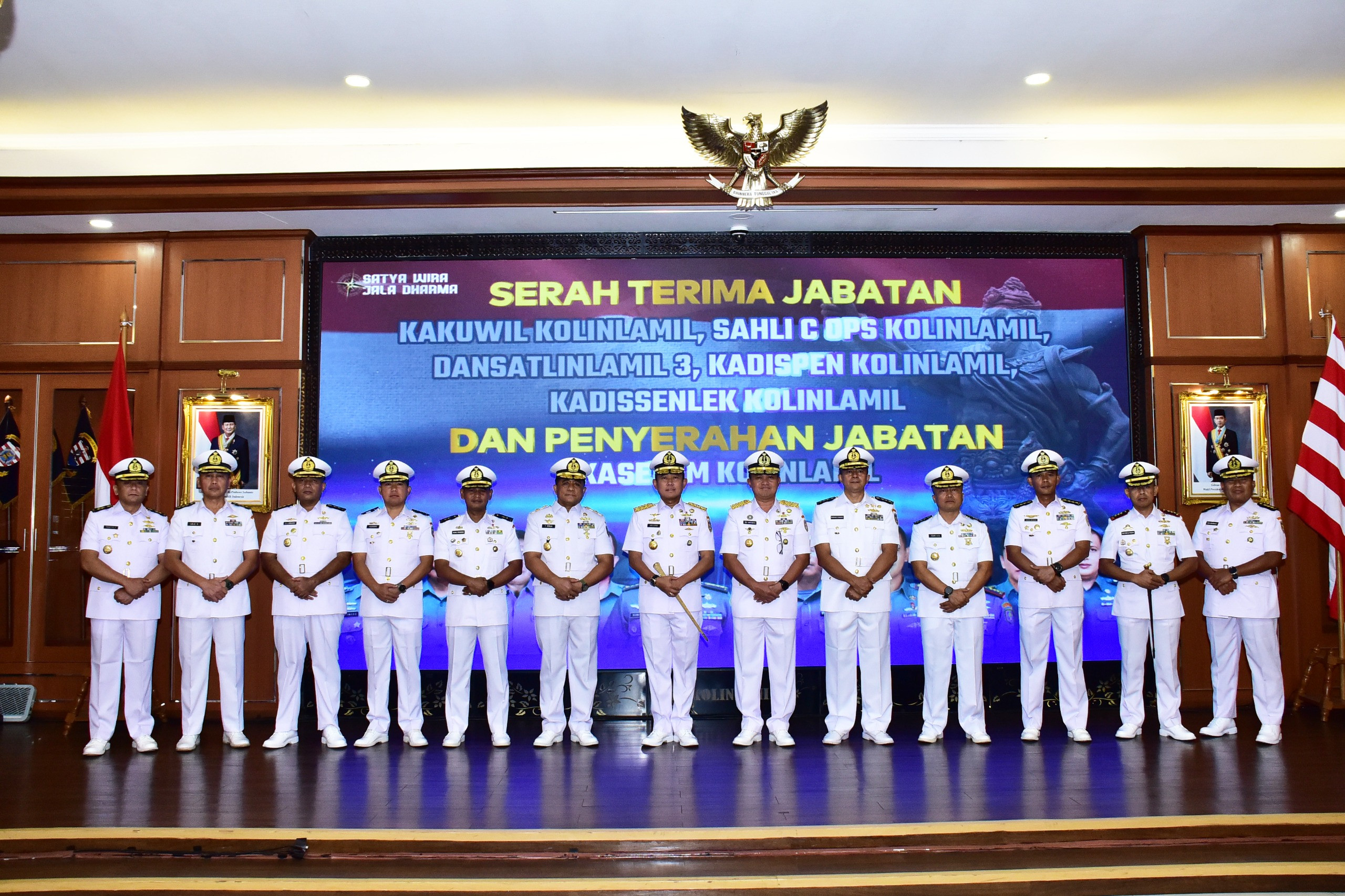 Tongkat Kepemimpinan Satlinlamil 3 Resmi Diserahkan Kepada Kolonel Laut (P) Sulthon Maula Firdaus