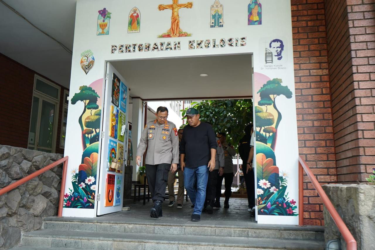 Kapolres Metro Jakarta Utara Tinjau Pengamanan Ibadah Kenaikan Isa Almasih di Gereja St. Yohanes Bosco
