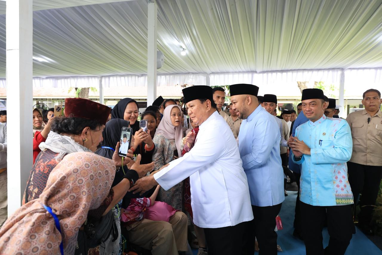 Usai Rayakan Lebaran di Aceh Tamiang, Prabowo Sapa Warga di Istana Negara